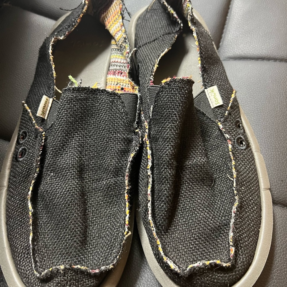 New Sanuk Black Casual Slip-On Loafers